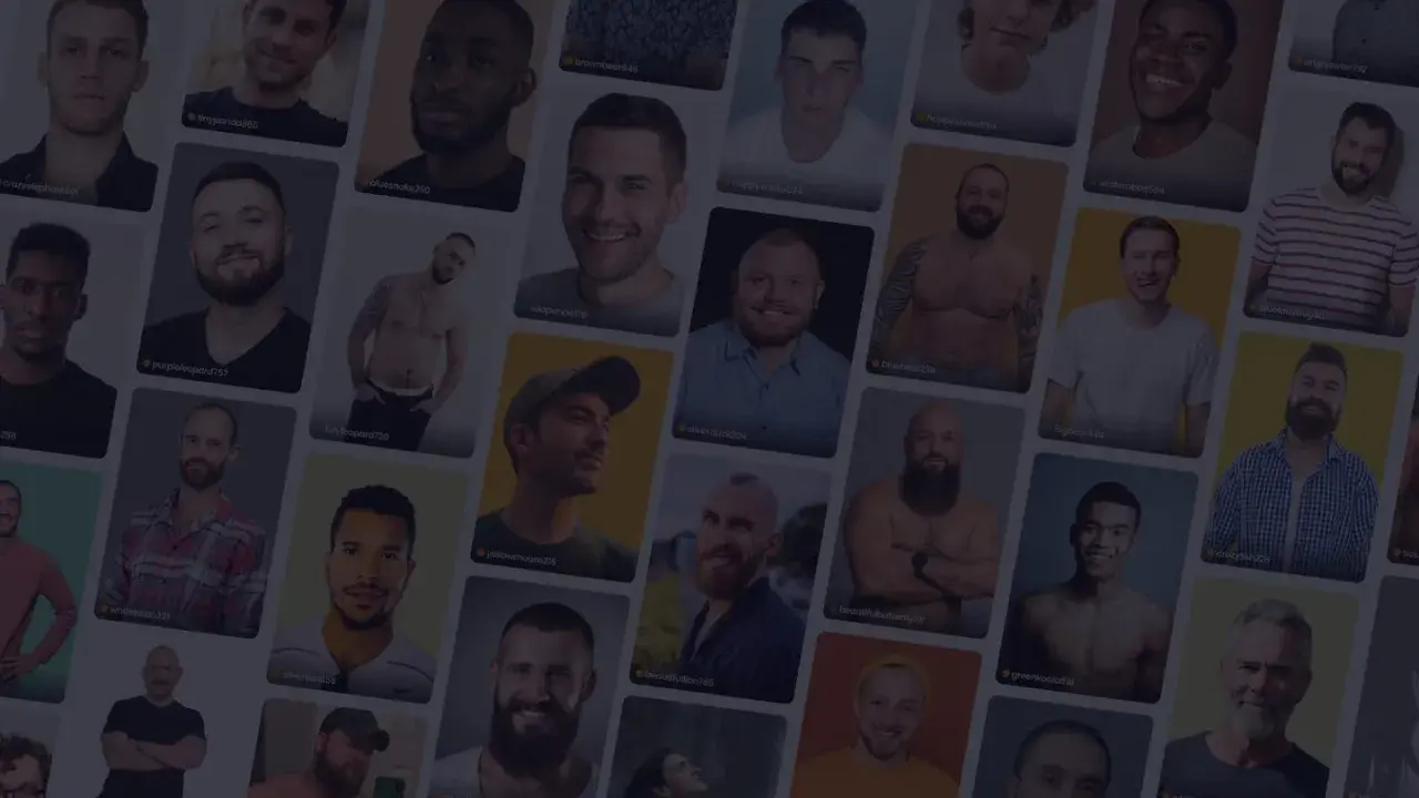 Una griglia di profili di uomini, un invito a 5 gay chat.