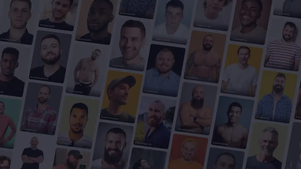 Griglia di profili di uomini per incontri, un vero e proprio catalogo di potenziali incontri gay di gi chat.