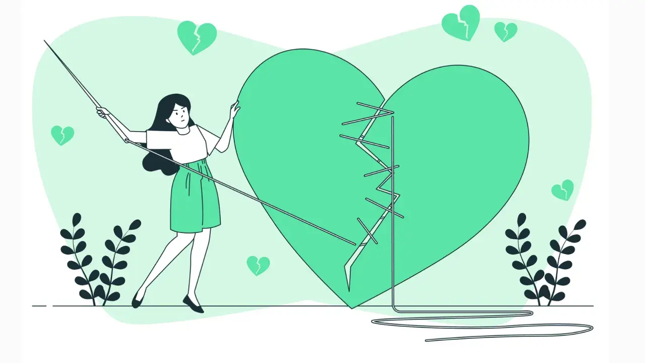 Una donna cuce un cuore spezzato, metafora di un amore ferito, forse da una persona narcisista che non si cura delle conseguenze.