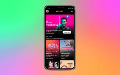 Schermata di Tinder con opzioni di "tinder explore": foto verificata, botta e risposta, emozioni al limite e suggerimenti personalizzati.
