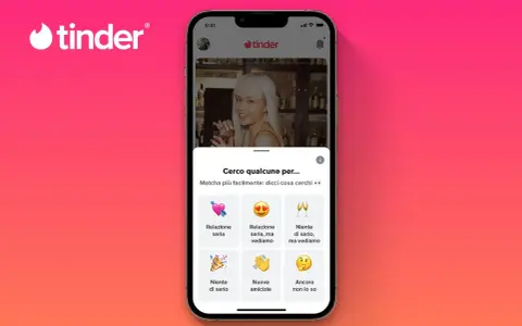 Schermata di Tinder con opzioni per trovare un edarling: relazione seria, niente di serio, nuove amicizie o ancora non lo so.