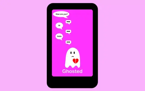 Un fantasma triste con un cuore spezzato su uno schermo di telefono, che mostra messaggi ignorati. La sensazione di subire ghosting è palpabile.