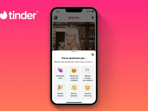 Schermata di Tinder con opzioni per trovare un edarling: relazione seria, niente di serio, nuove amicizie o ancora non lo so.