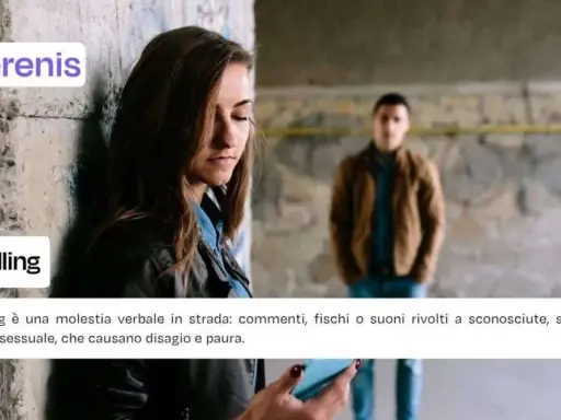 Ragazza turbata da commenti indesiderati, il **catcalling significato** è molestia verbale in strada.